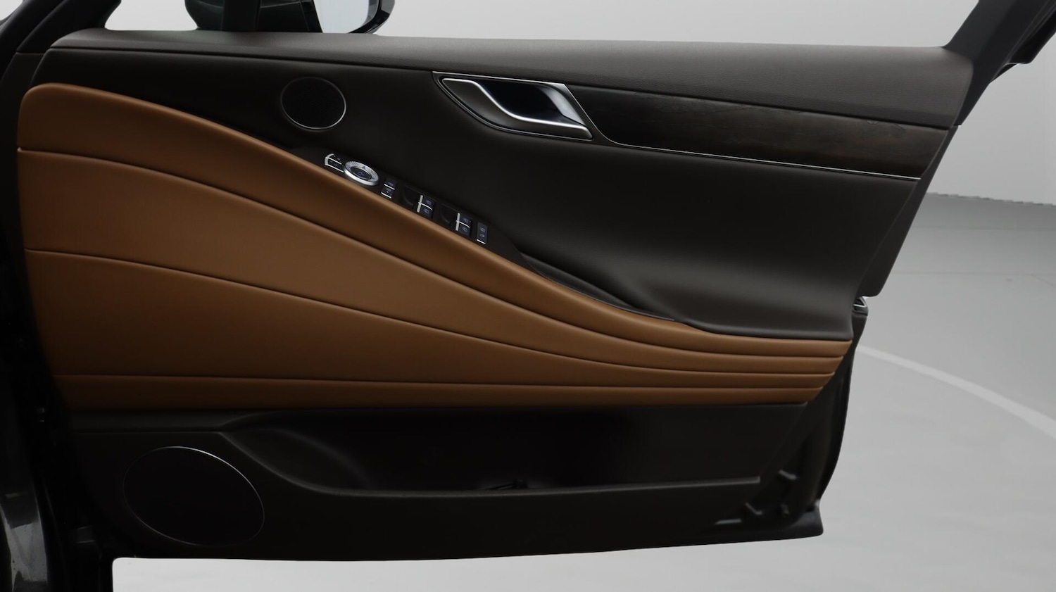 Used Genesis G80 2023 for sale - 76645704: Photo 16