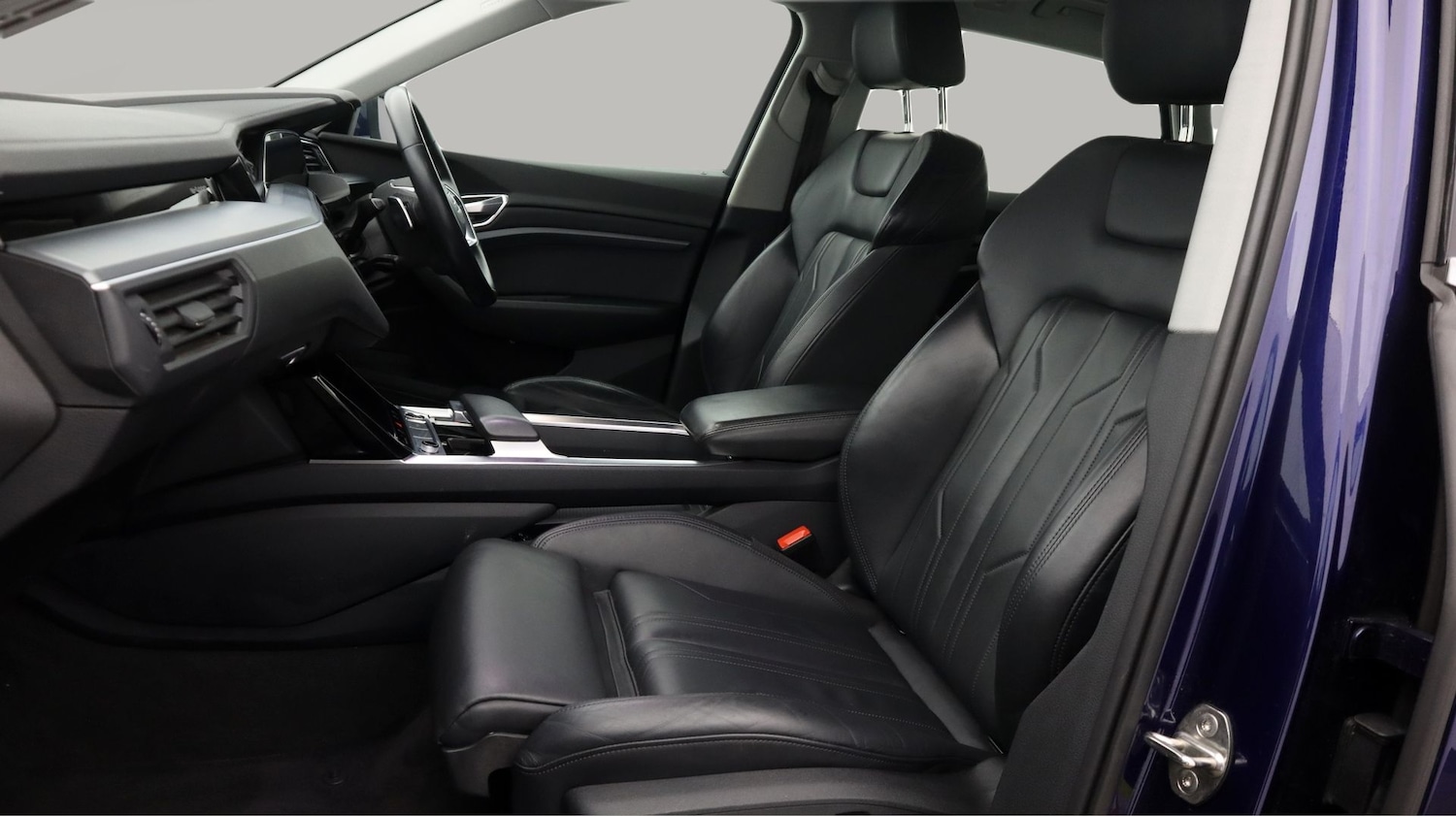 Used Audi e-tron 2021 for sale - 77719059: Photo 14