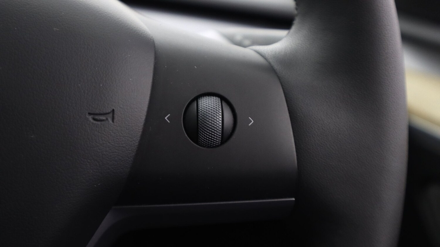 Used Tesla Model Y 2022 for sale - 77498158: Photo 24