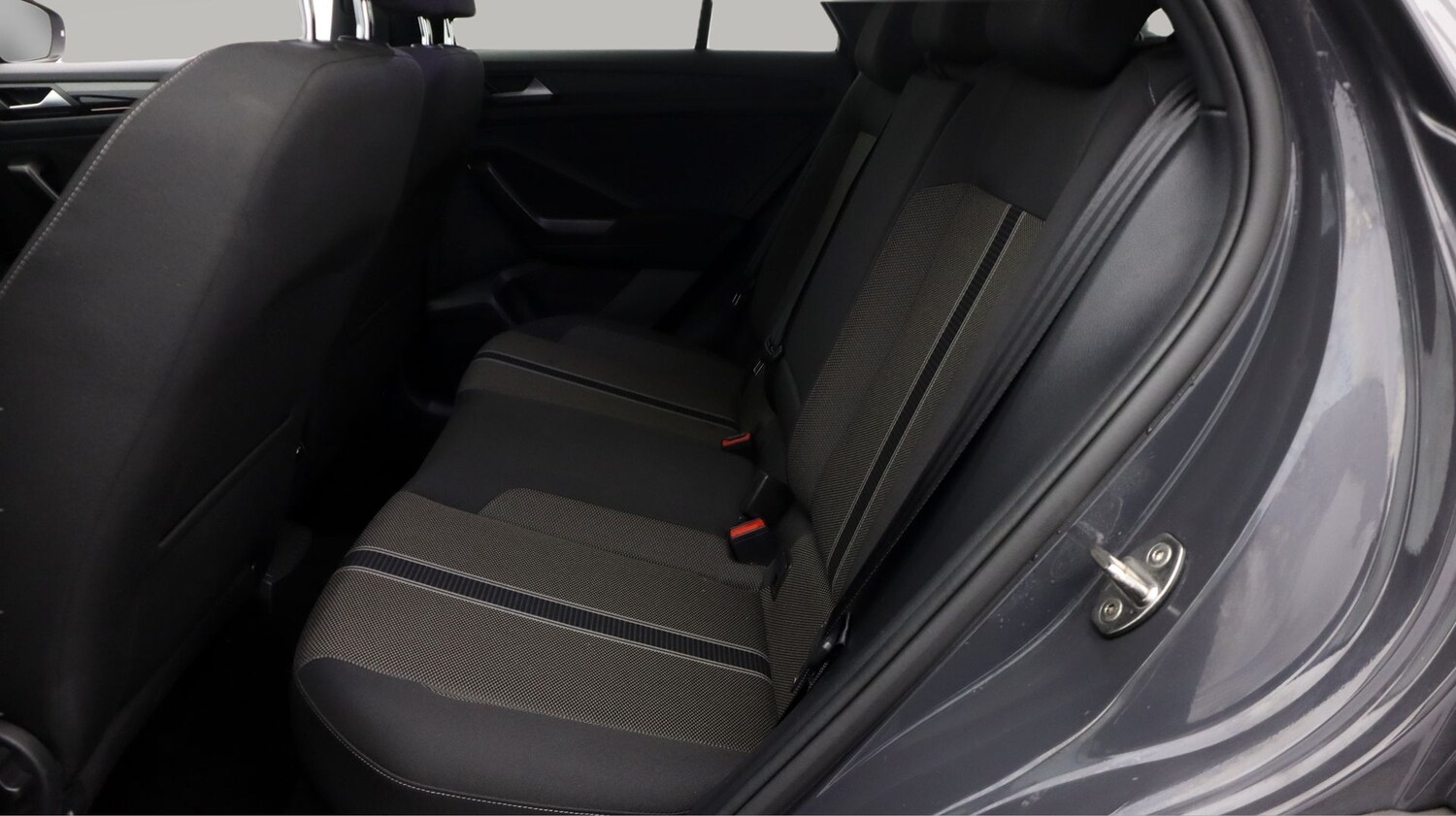 Used Volkswagen T-Roc 2021 for sale - 77365493: Photo 16