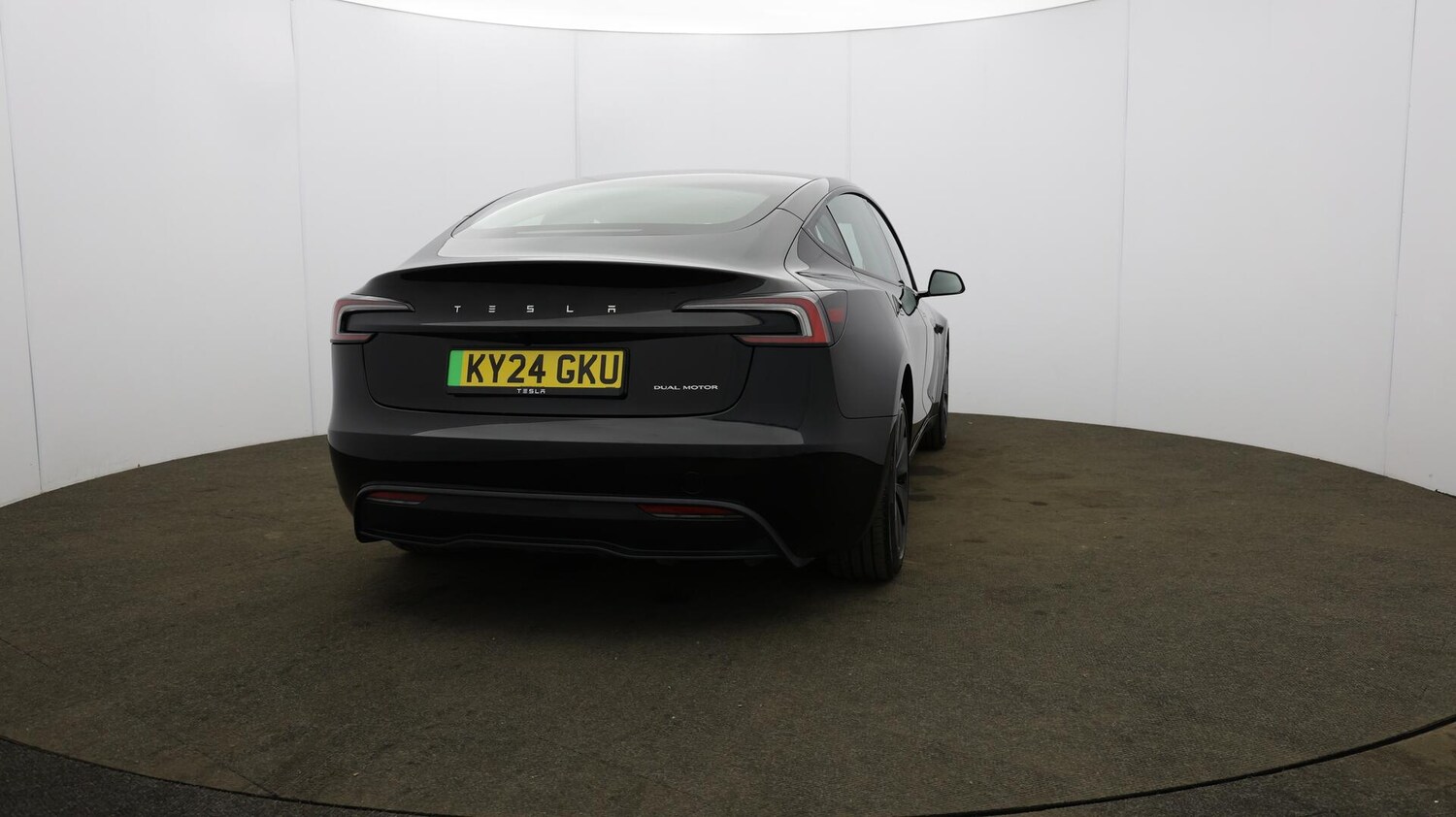 Used Tesla Model 3 2024 for sale - 76024419: Photo 65