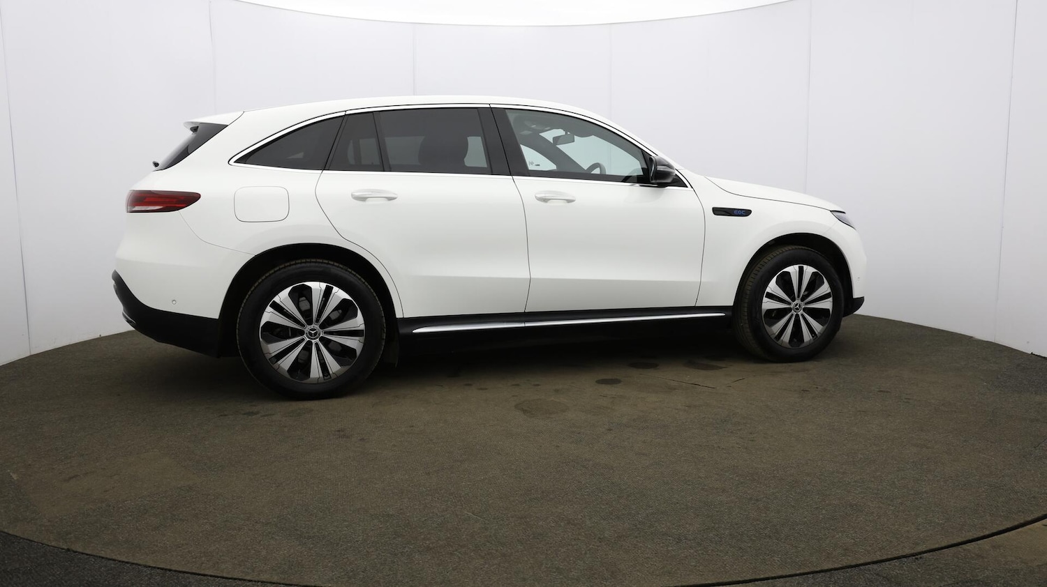 Used Mercedes-Benz EQC 2022 for sale - 76122095: Photo 59