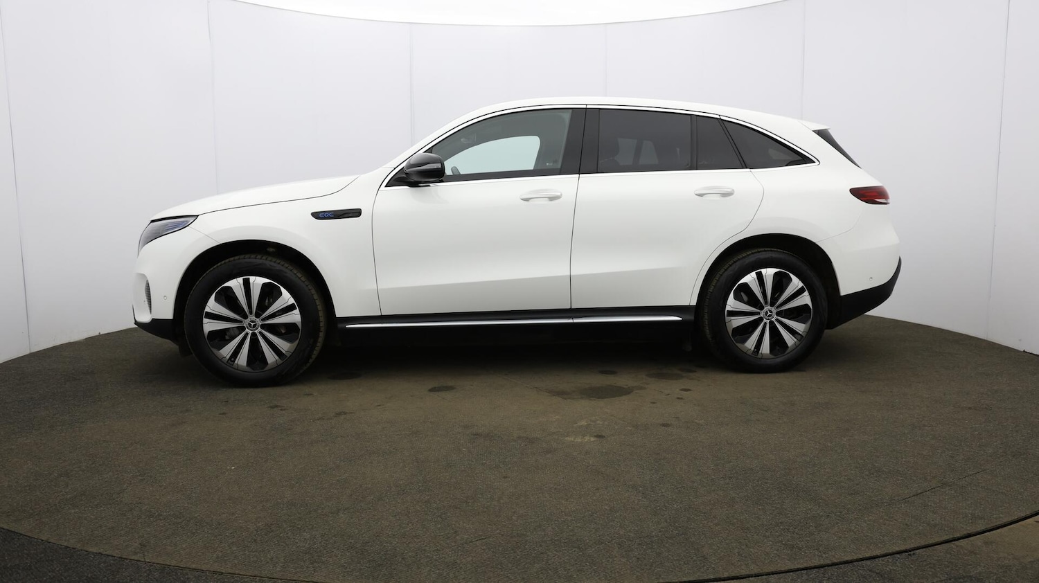 Used Mercedes-Benz EQC 2022 for sale - 76122095: Photo 74