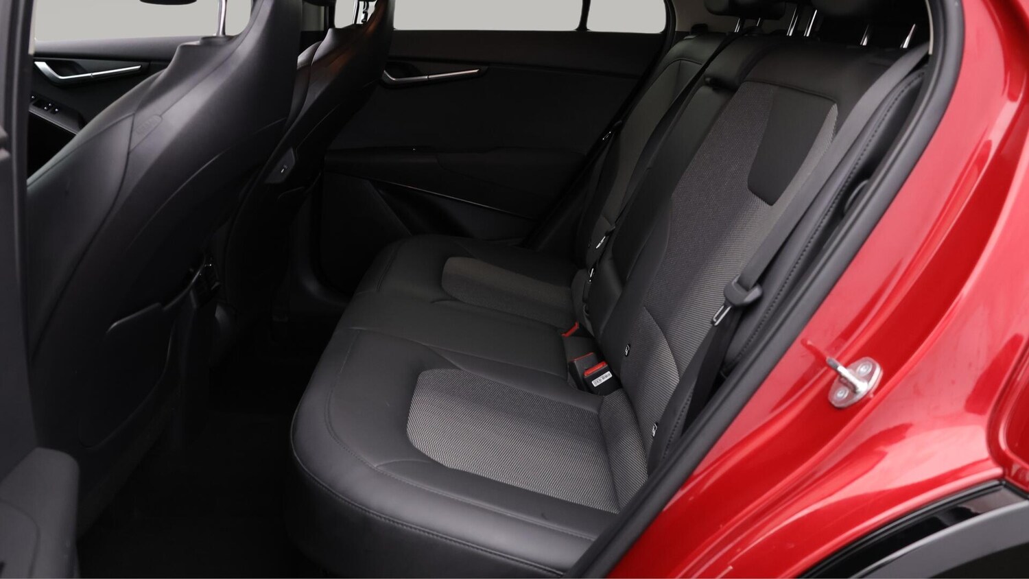 Used Kia Niro 2023 for sale - 75989930: Photo 17