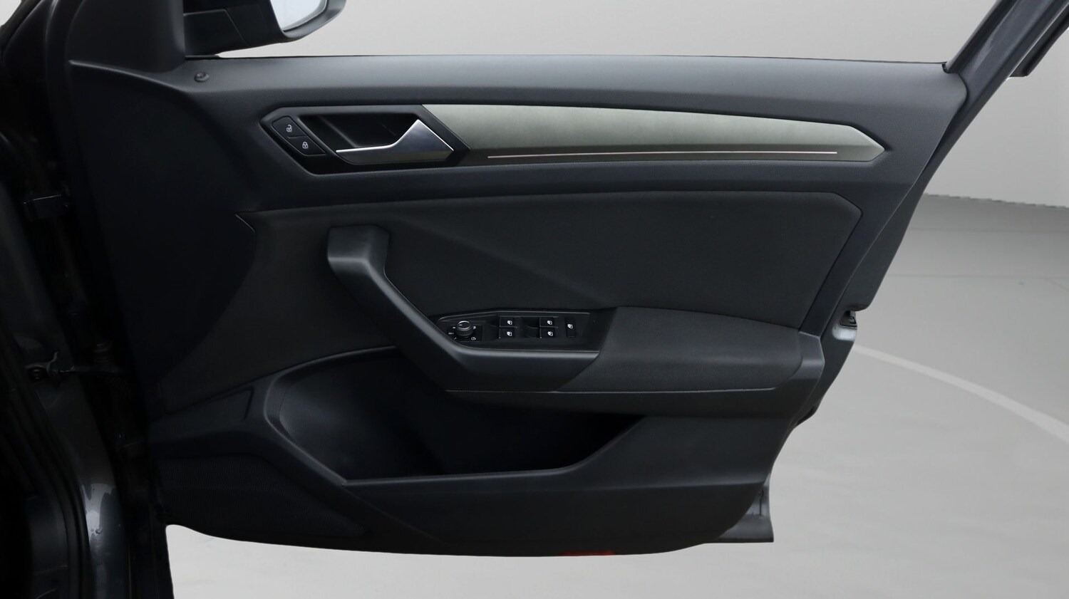 Used Volkswagen T-Roc 2020 for sale - 77378344: Photo 15