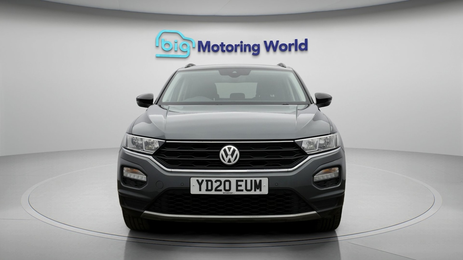 Used Volkswagen T-Roc 2020 for sale - 77378344: Photo 2
