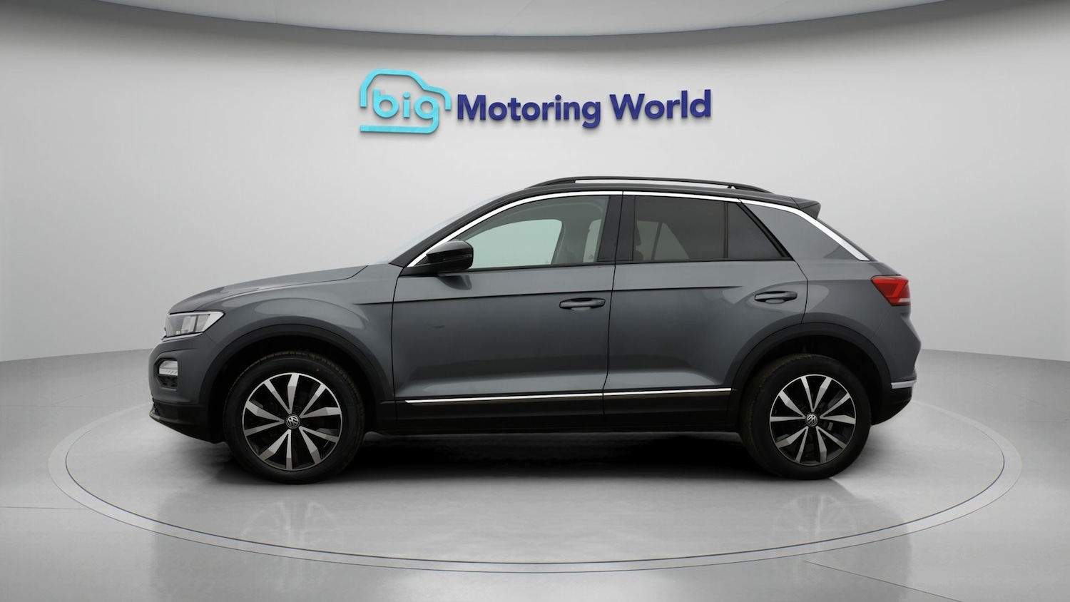 Used Volkswagen T-Roc 2020 for sale - 77378344: Photo 4