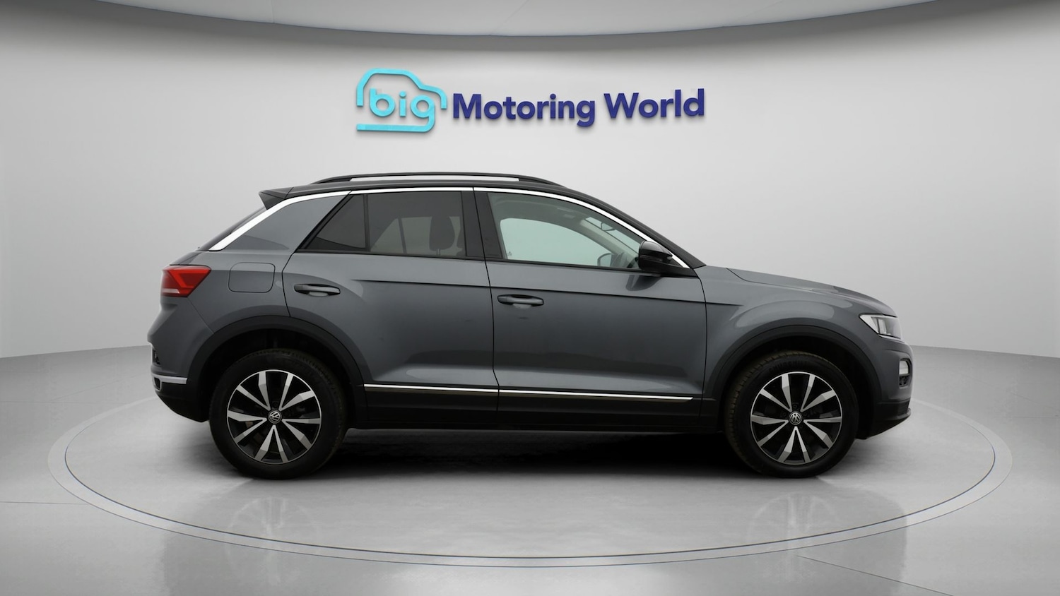 Used Volkswagen T-Roc 2020 for sale - 77378344: Photo 8