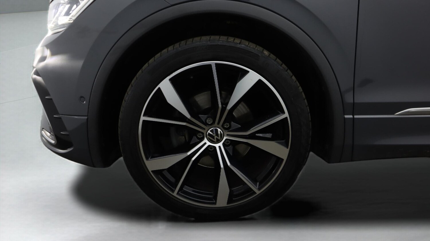 Used Volkswagen Tiguan 2022 for sale - 76522280: Photo 19