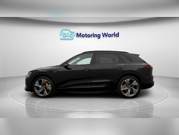 Used Audi e-tron 2021 for sale - 77410814: Photo