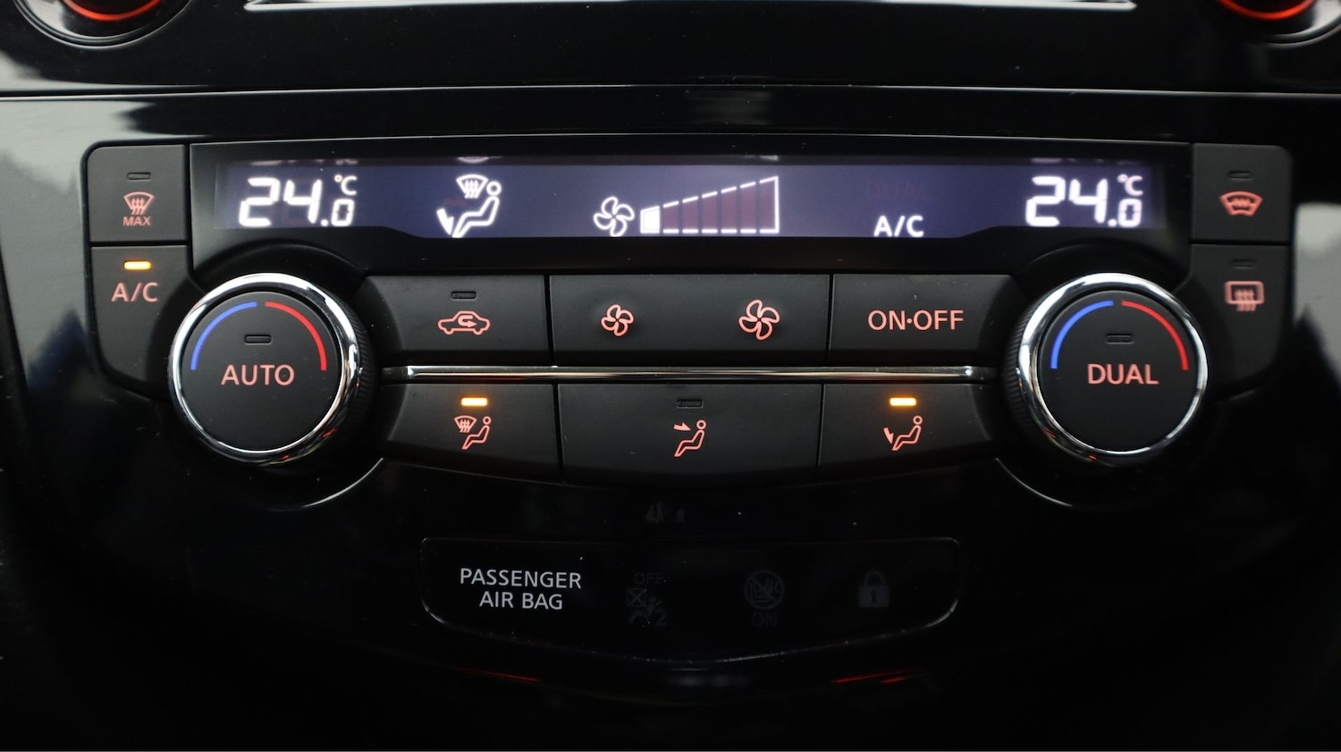 Used Nissan Qashqai 2018 for sale - 77181879: Photo 12