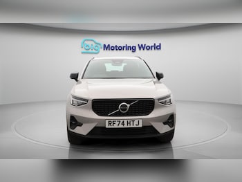 Used Volvo XC40 2024 for sale - 76336474: Photo