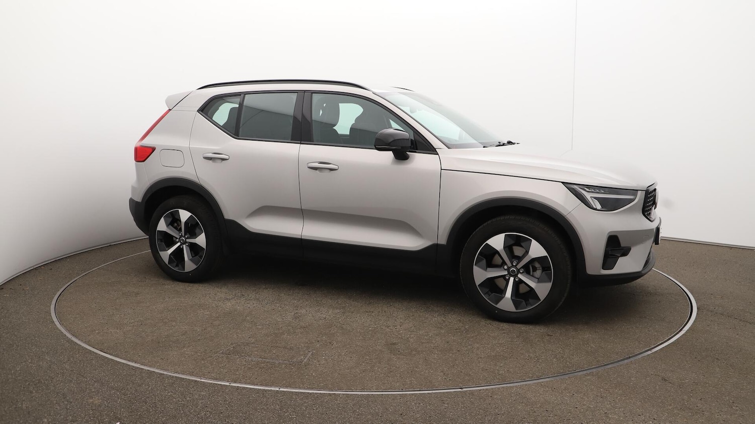 Used Volvo XC40 2024 for sale - 76336474: Photo 46