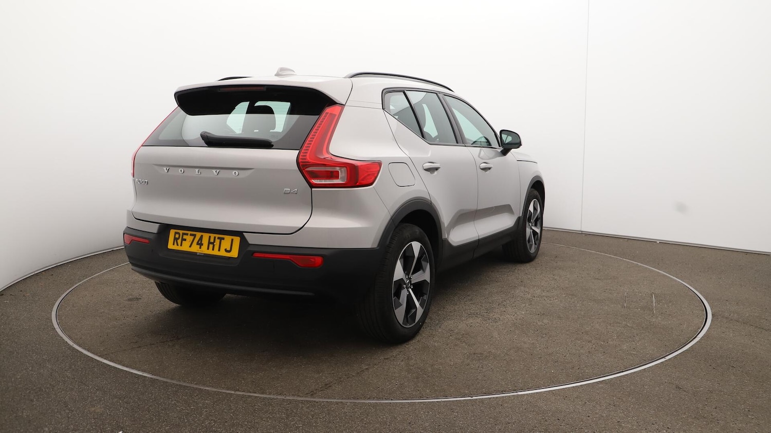 Used Volvo XC40 2024 for sale - 76336474: Photo 55