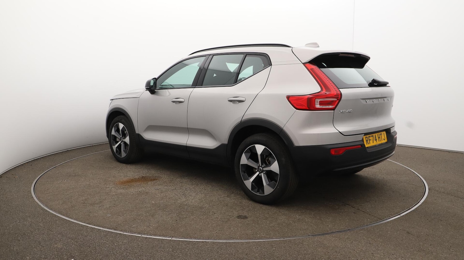 Used Volvo XC40 2024 for sale - 76336474: Photo 63