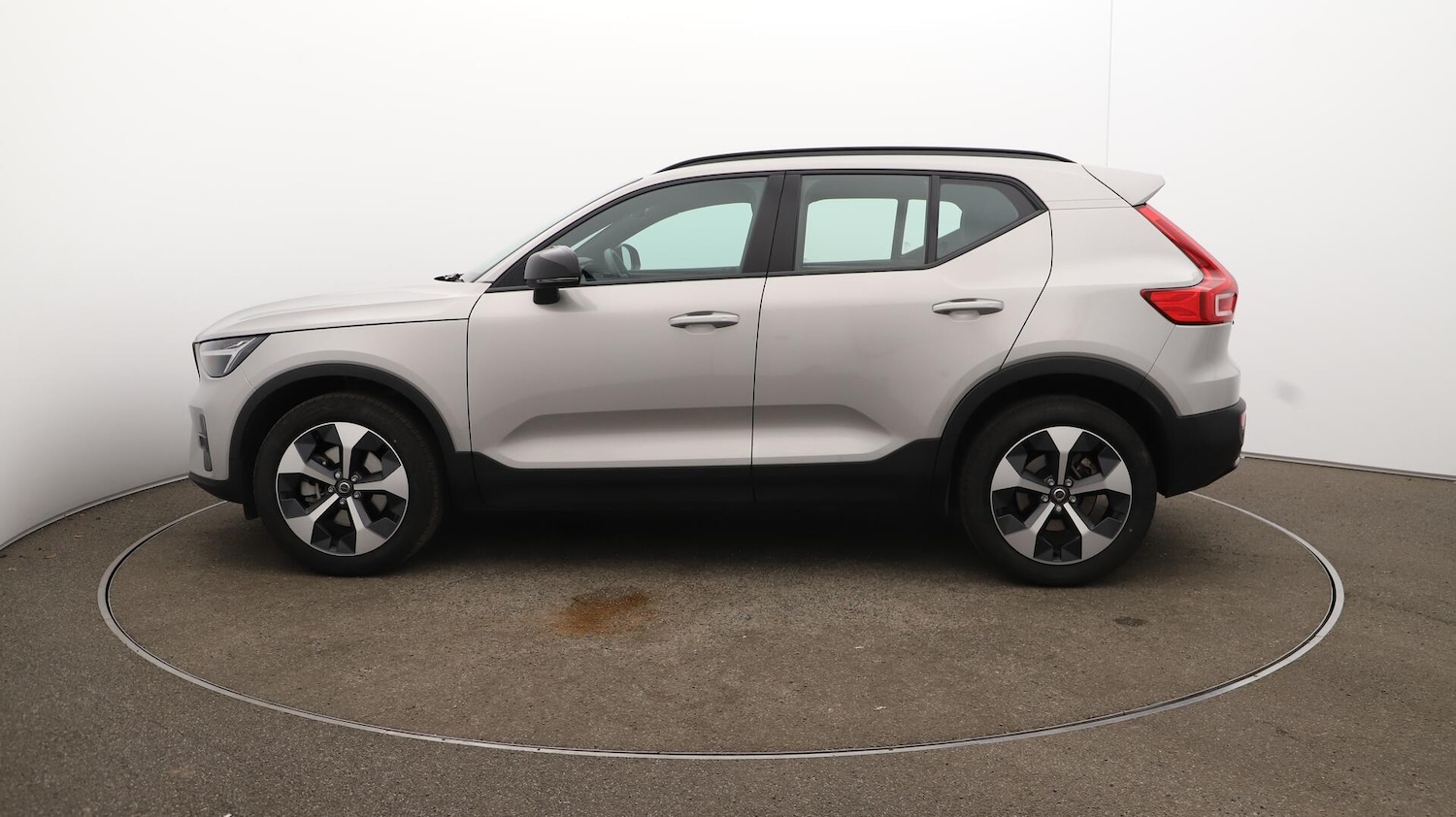 Used Volvo XC40 2024 for sale - 76336474: Photo 64