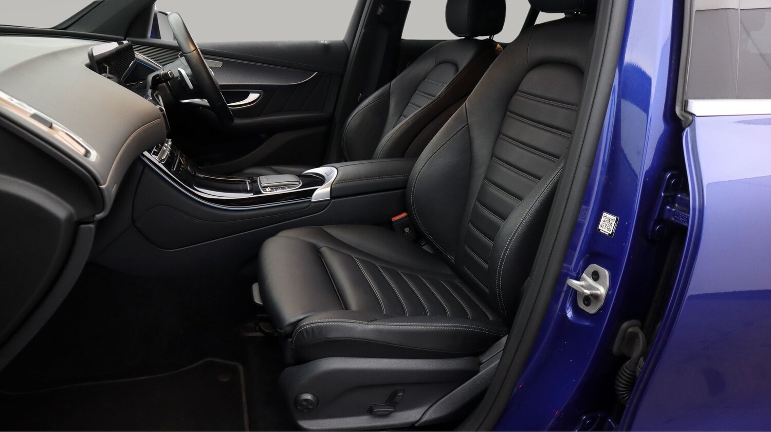 Used Mercedes-Benz EQC 2023 for sale - 77906177: Photo 14