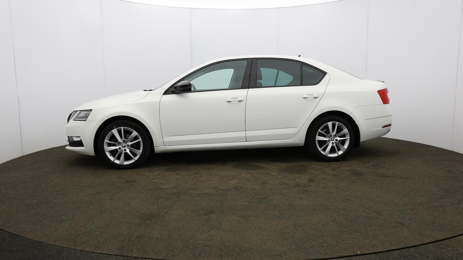 Used Skoda Octavia 2020 for sale - 76360979: Photo 73