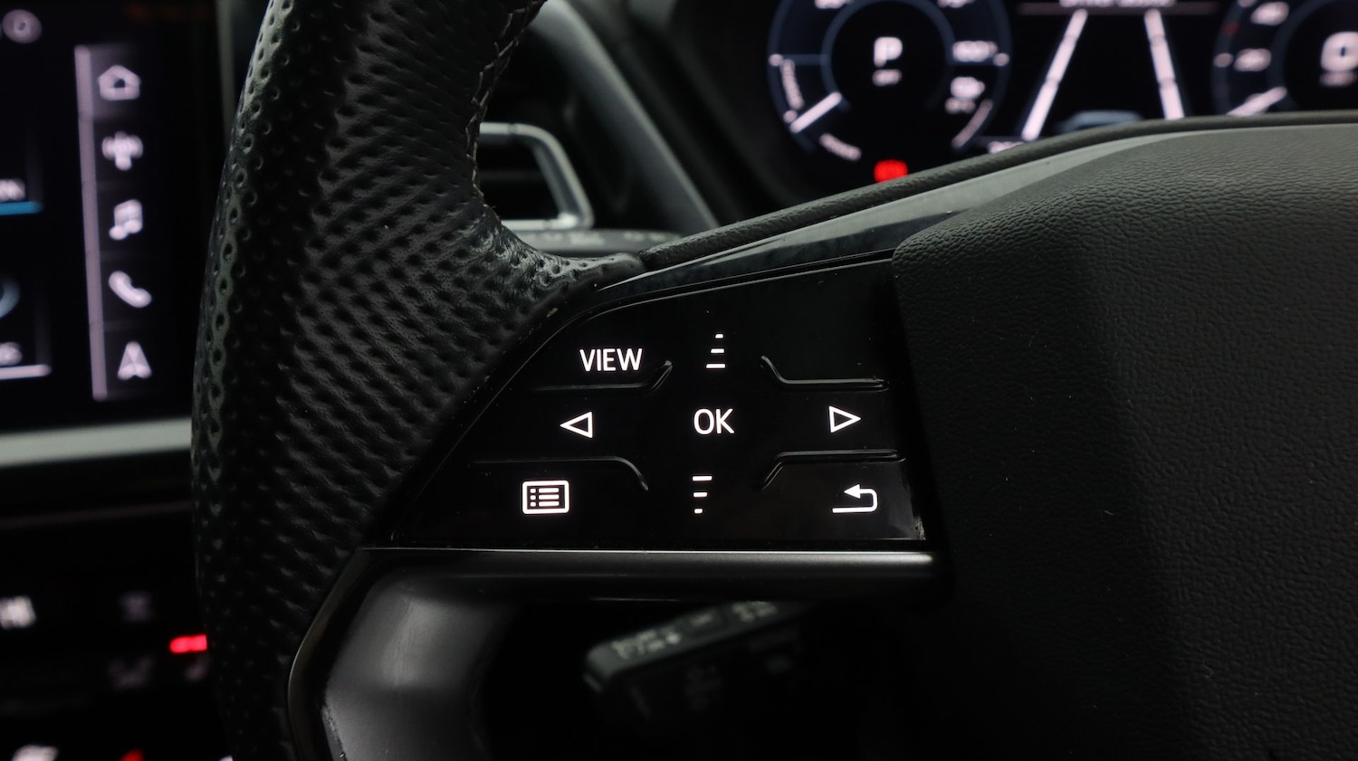 Used Audi Q4 e-tron 2023 for sale - 77581896: Photo 23