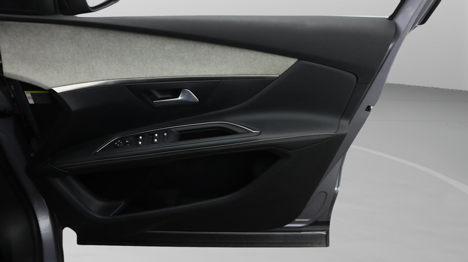 Used Peugeot 5008 2021 for sale - 76700888: Photo 16