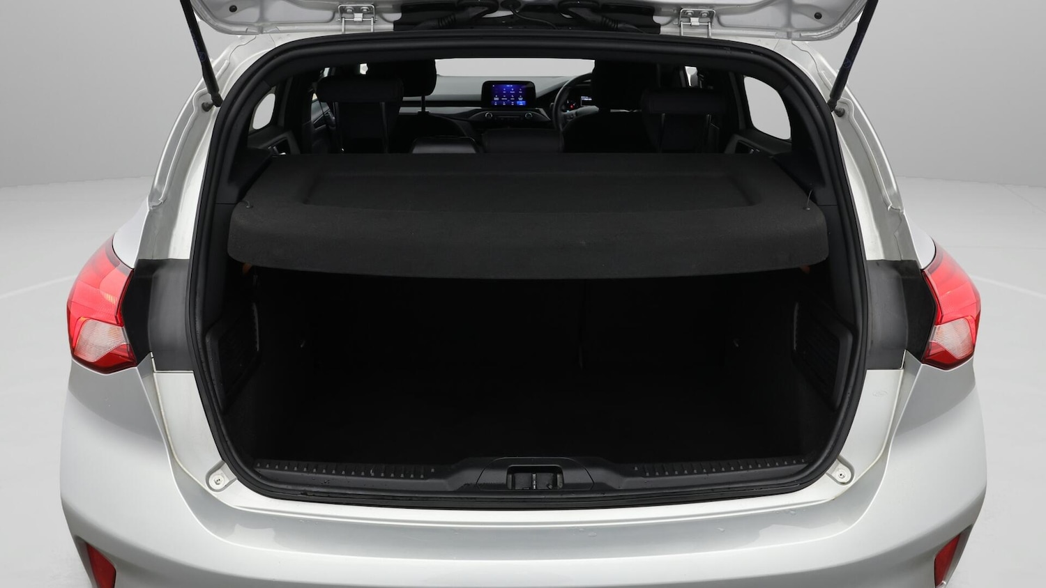 Used Ford Focus 2019 for sale - 76136256: Photo 18