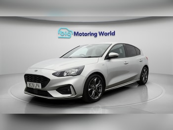 Used Ford Focus 2019 for sale - 76136256: Photo 4