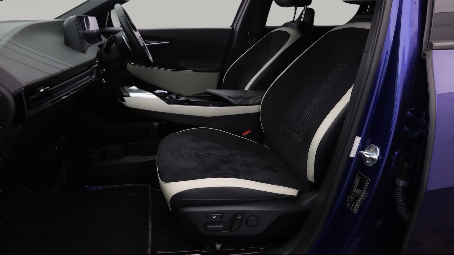 Used Kia EV6 2022 for sale - 77607382: Photo 14