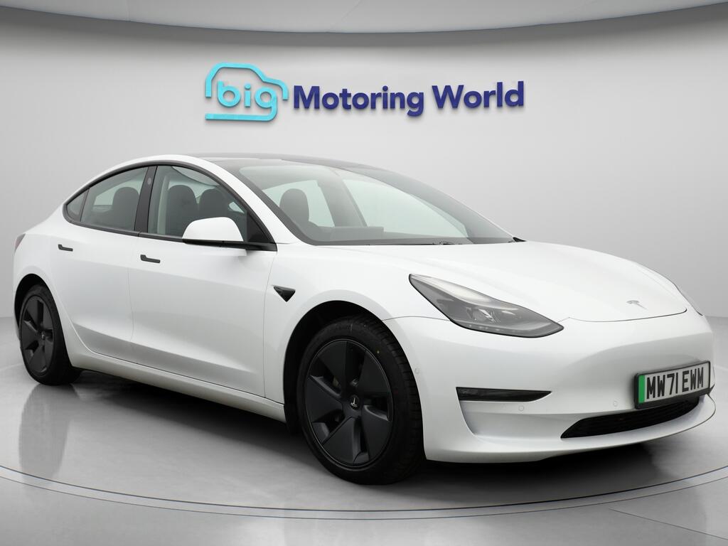 Used Tesla Model 3 2021 for sale - 76584141: Photo 1