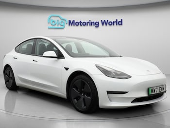 Tesla - Model 3