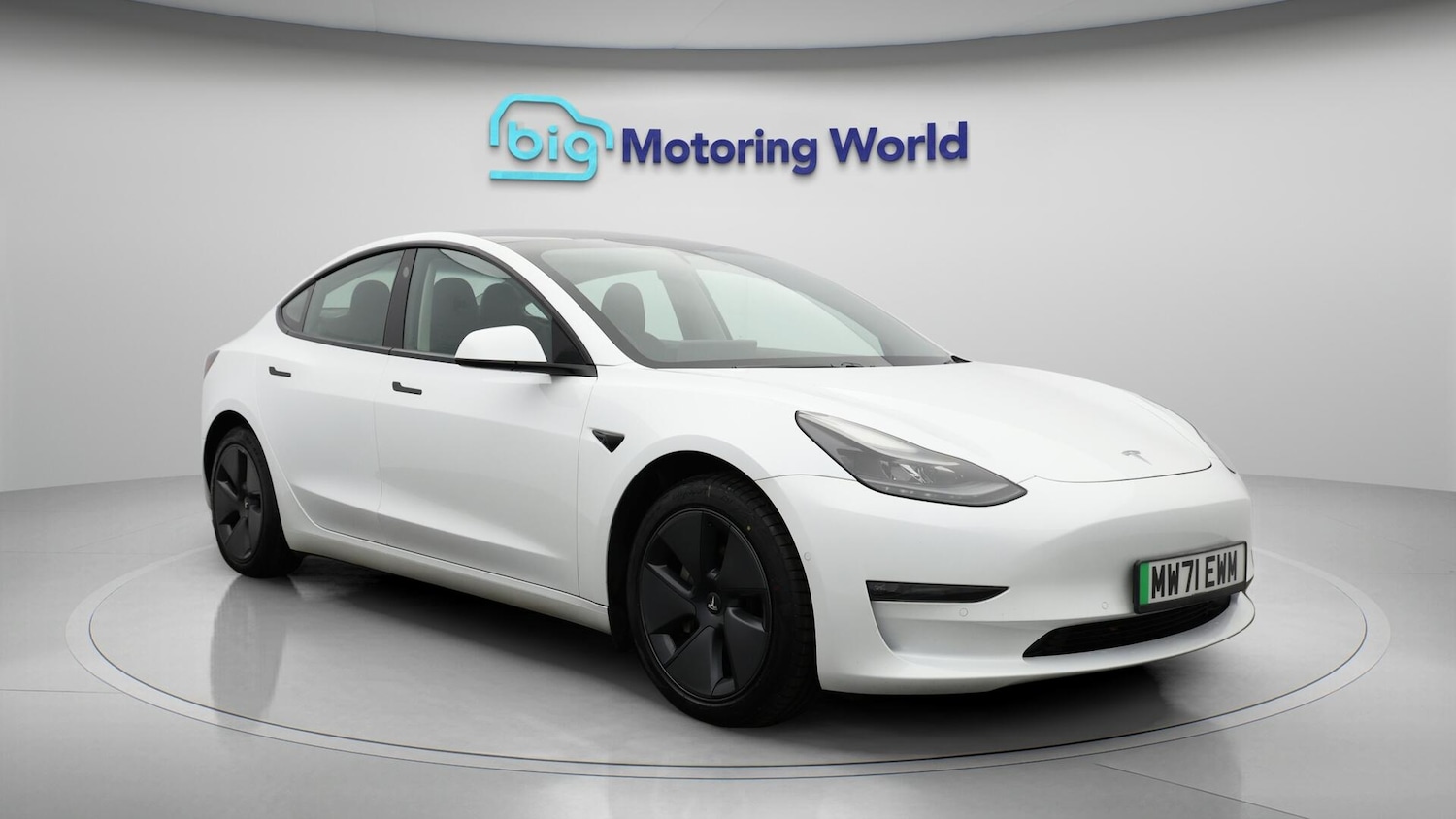 Used Tesla Model 3 2021 for sale - 76584141: Photo 2