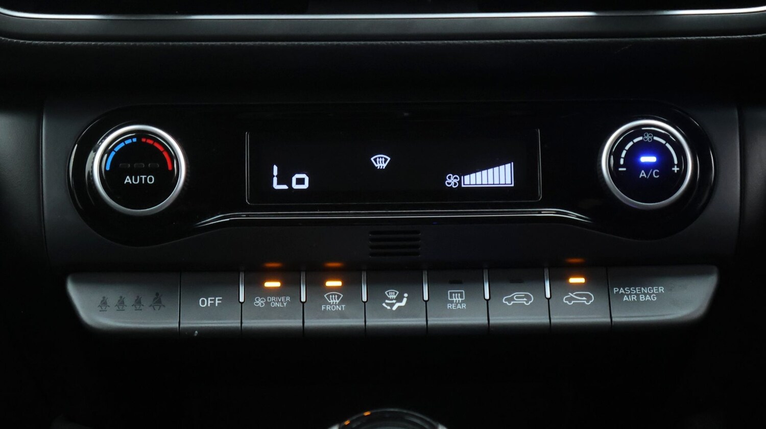 Used Hyundai KONA 2023 for sale - 77675493: Photo 12