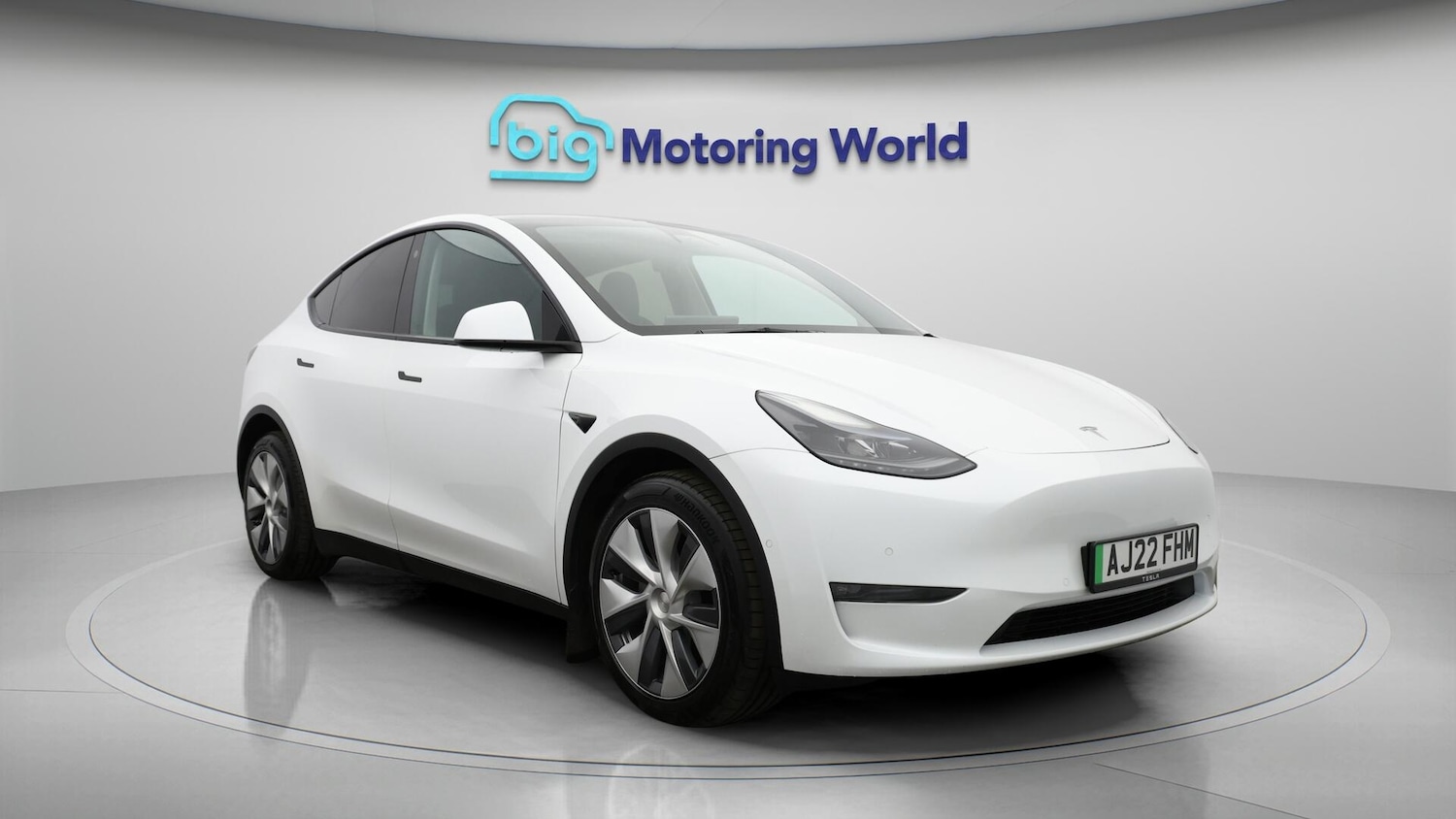 Used Tesla Model Y 2022 for sale - 76498455: Photo 2
