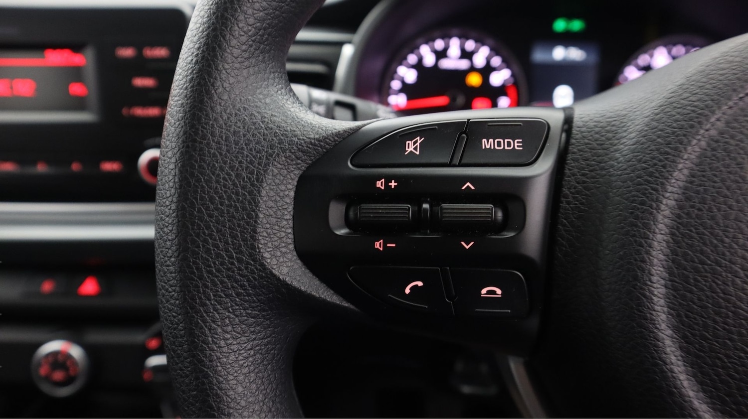 Used Kia Rio 2023 for sale - 78080411: Photo 23