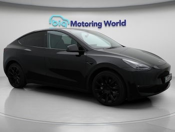 2022 (72) - Long Range AWD 5dr Auto