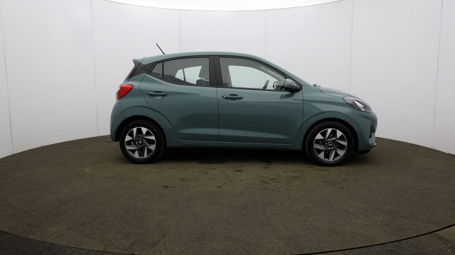 Used Hyundai i10 for sale - 76810380: Photo 46
