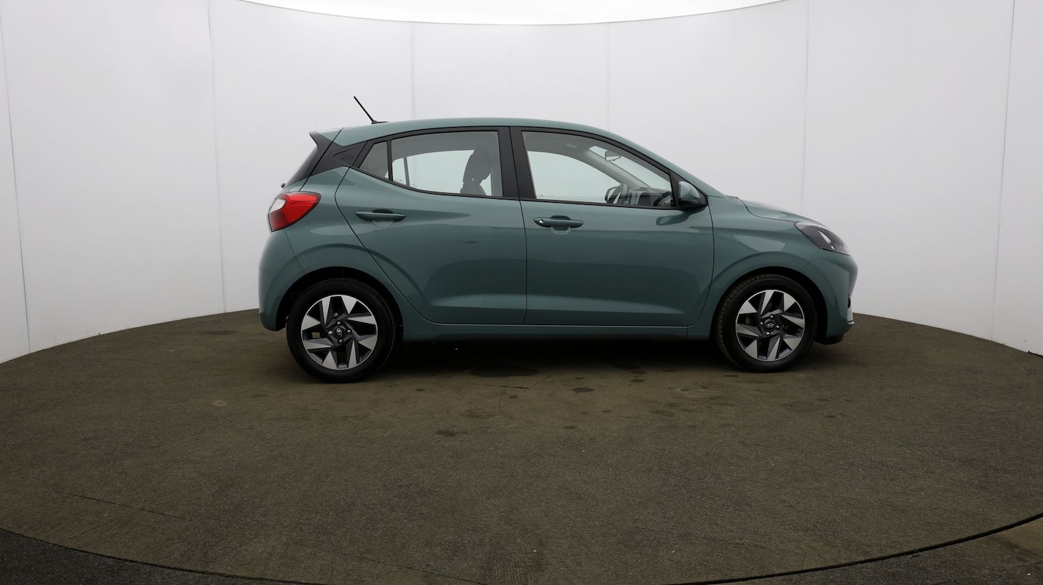 Used Hyundai i10 for sale - 76810380: Photo 47