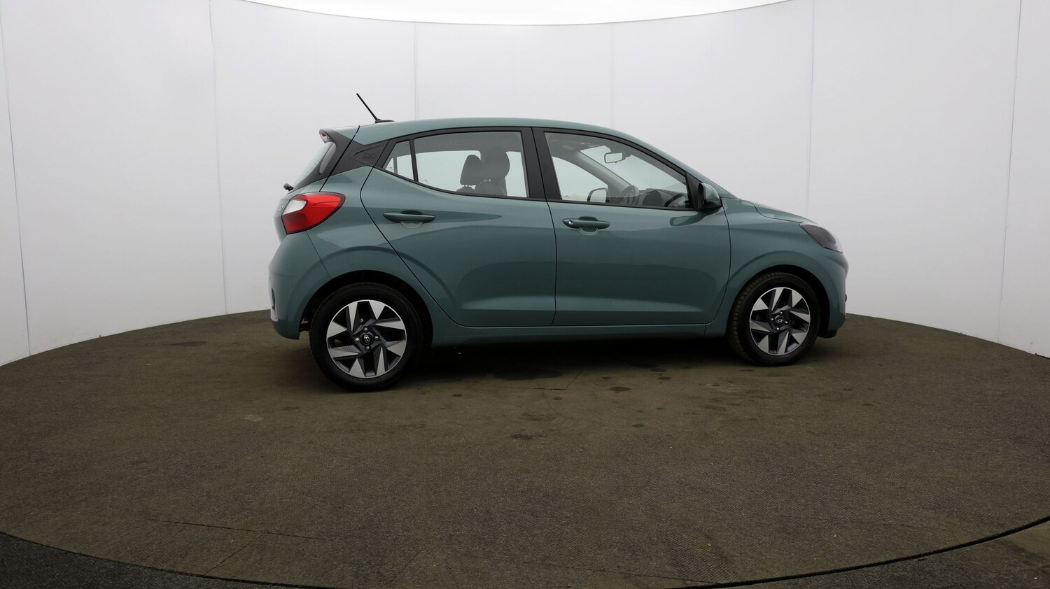 Used Hyundai i10 for sale - 76810380: Photo 48