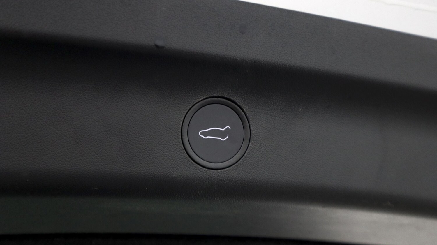 Used Tesla Model Y 2022 for sale - 77377900: Photo 21