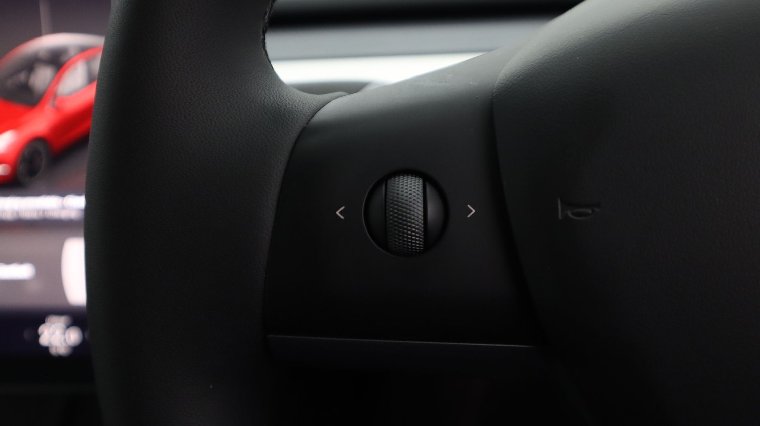 Used Tesla Model Y 2023 for sale - 77501201: Photo 25