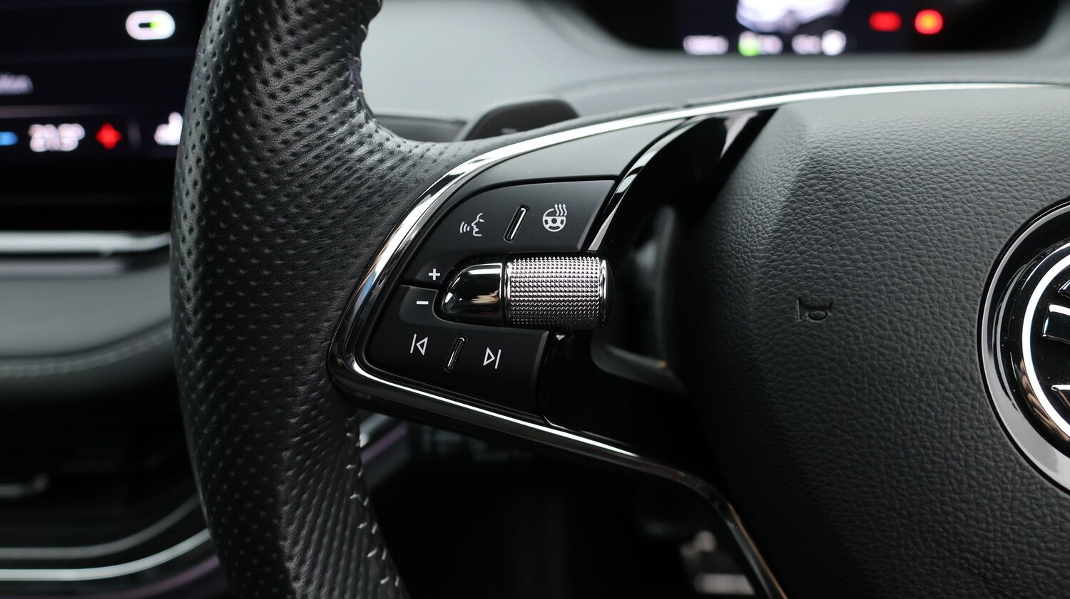 Used Skoda Enyaq 2023 for sale - 78052634: Photo 28