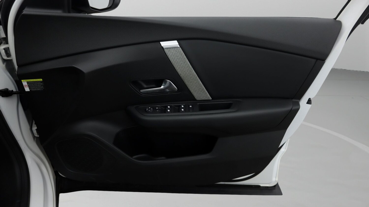 Used Citroen C4 2021 for sale - 77840058: Photo 15