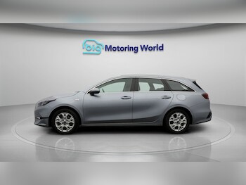 Used Kia Ceed 2024 for sale - 77467873: Photo