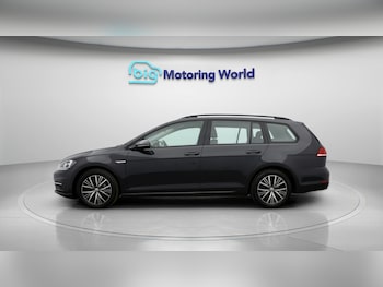 Used Volkswagen Golf 2018 for sale - 78313232: Photo