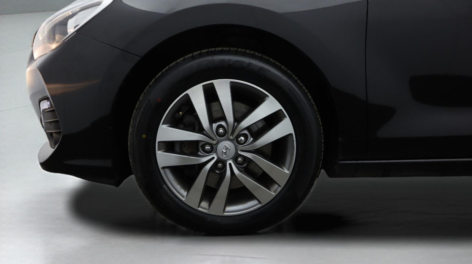 Used Hyundai i30 2019 for sale - 76759759: Photo 19