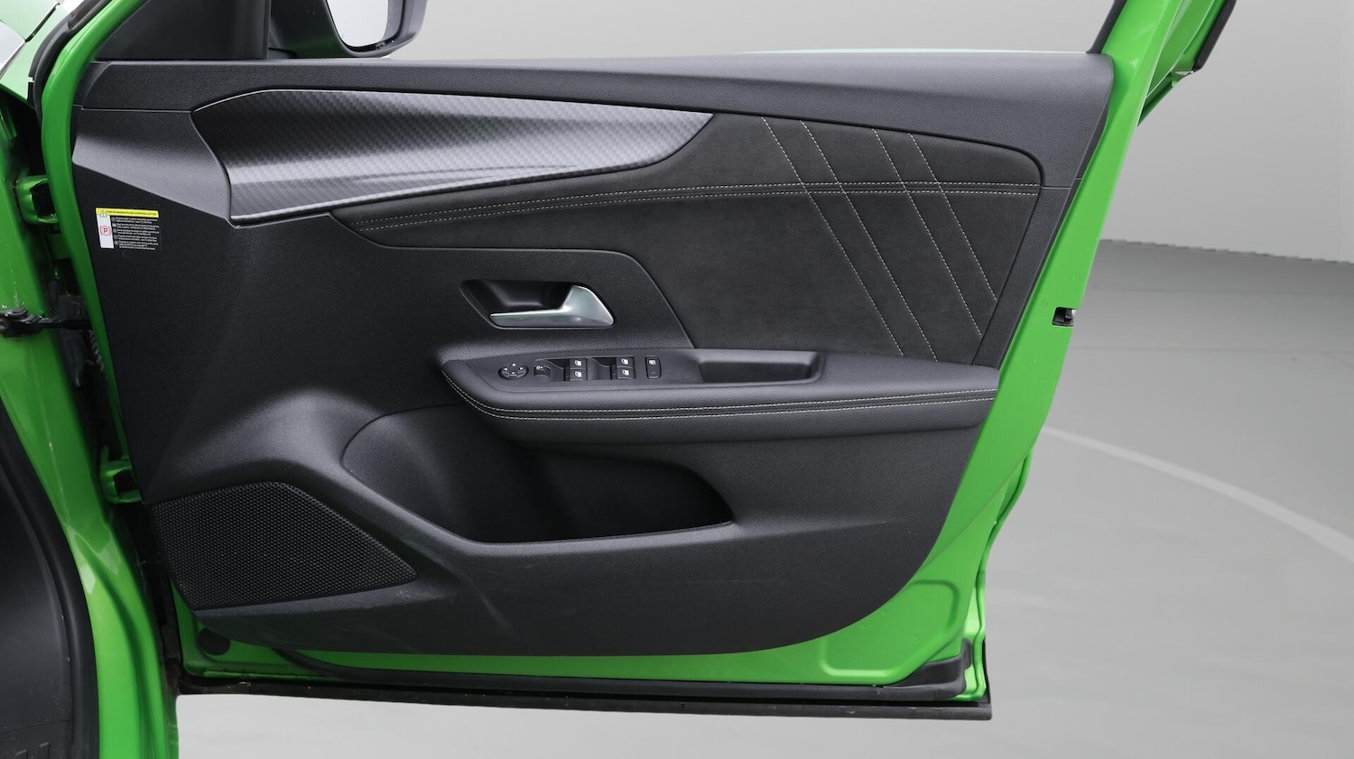 Used Vauxhall Mokka Electric for sale - 76728538: Photo 16