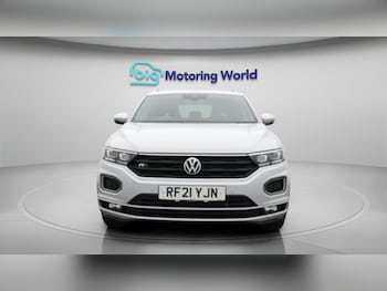 Used Volkswagen T-Roc 2021 for sale - 75768930: Photo