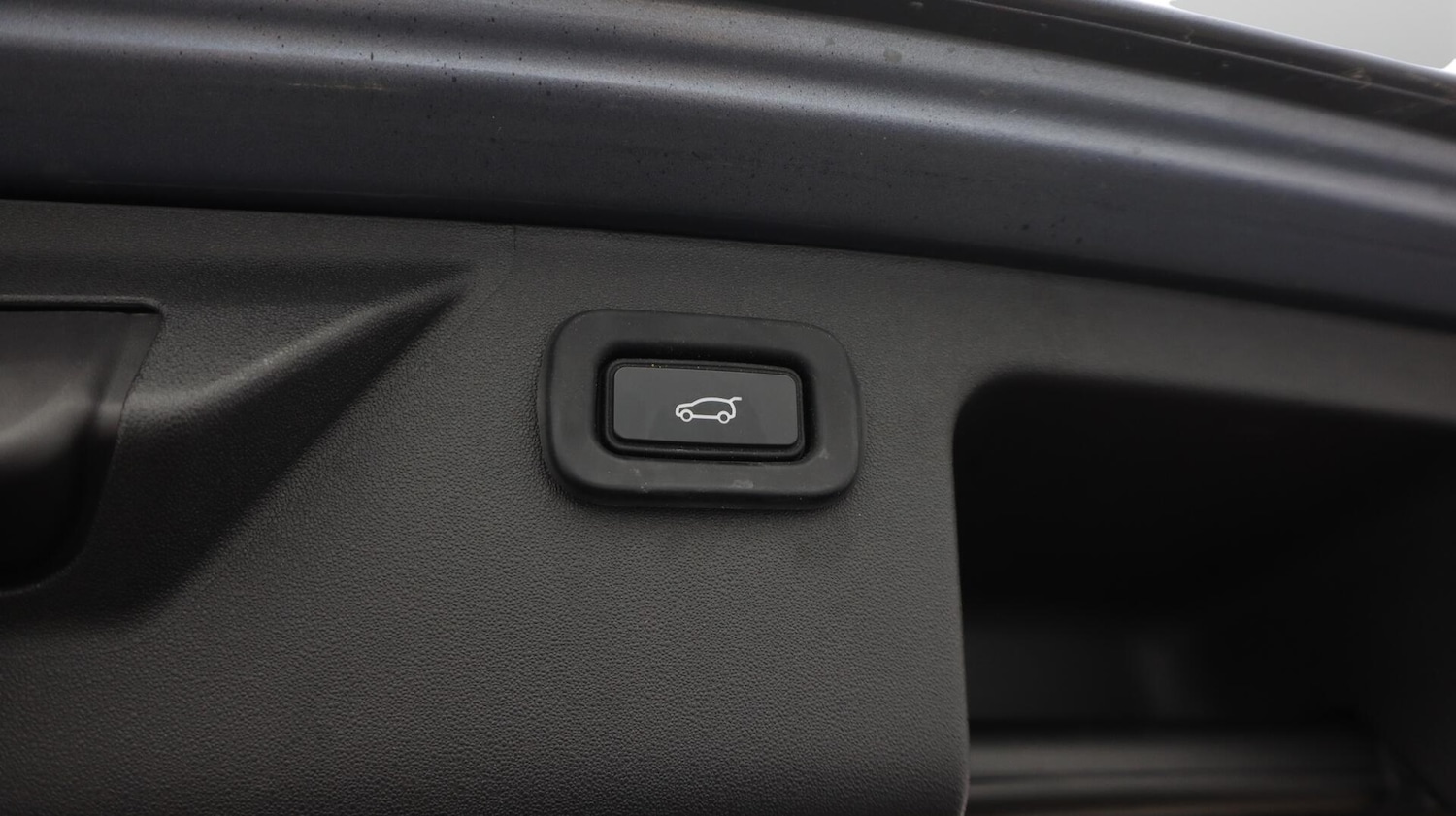 Used Land Rover Discovery Sport for sale - 76727236: Photo 23