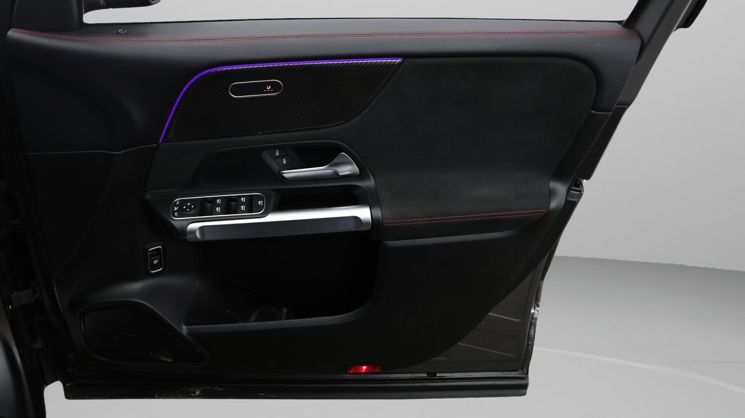 Used Mercedes-Benz GLB 2020 for sale - 76431847: Photo 16