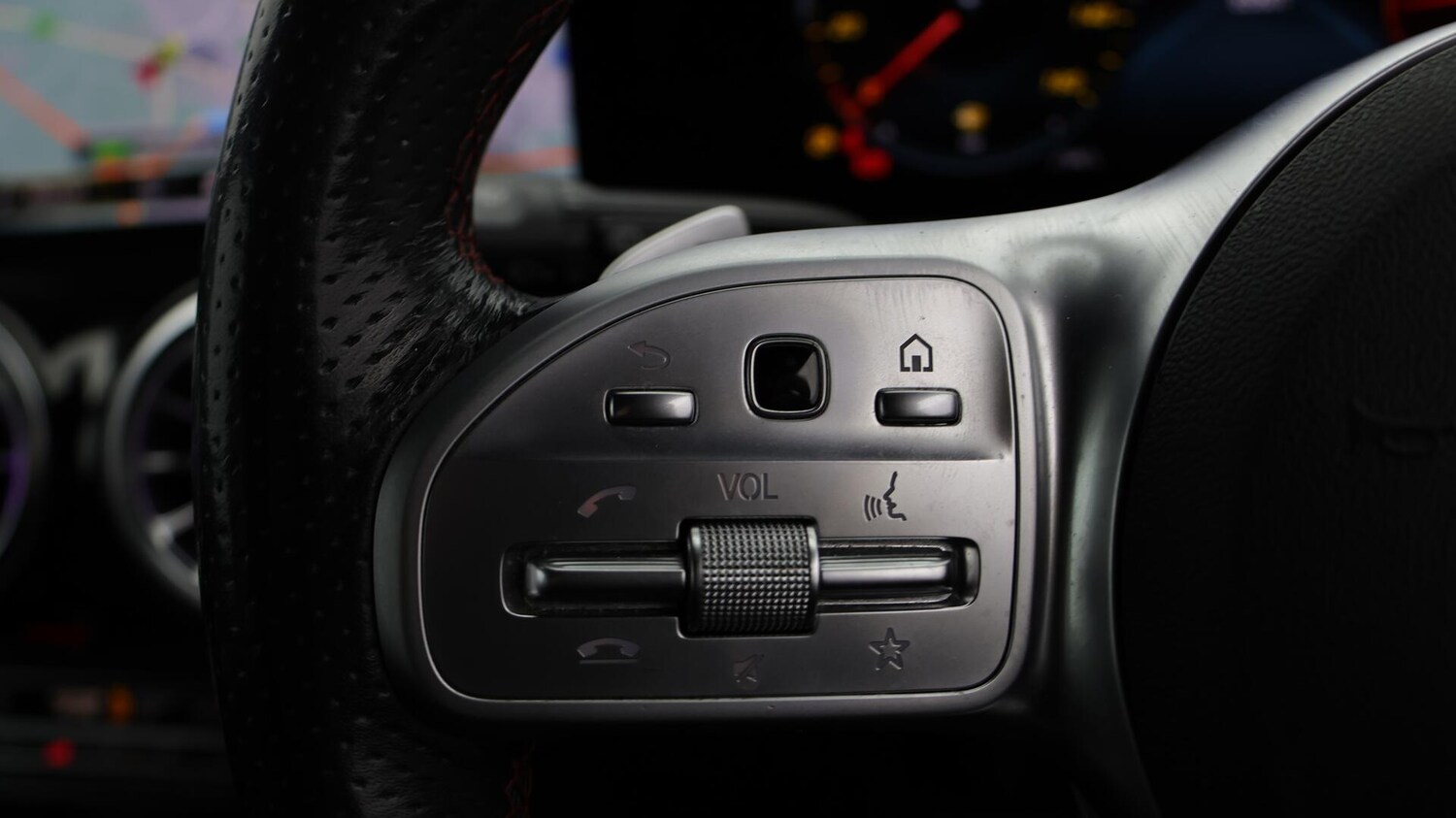 Used Mercedes-Benz GLB 2020 for sale - 76431847: Photo 26