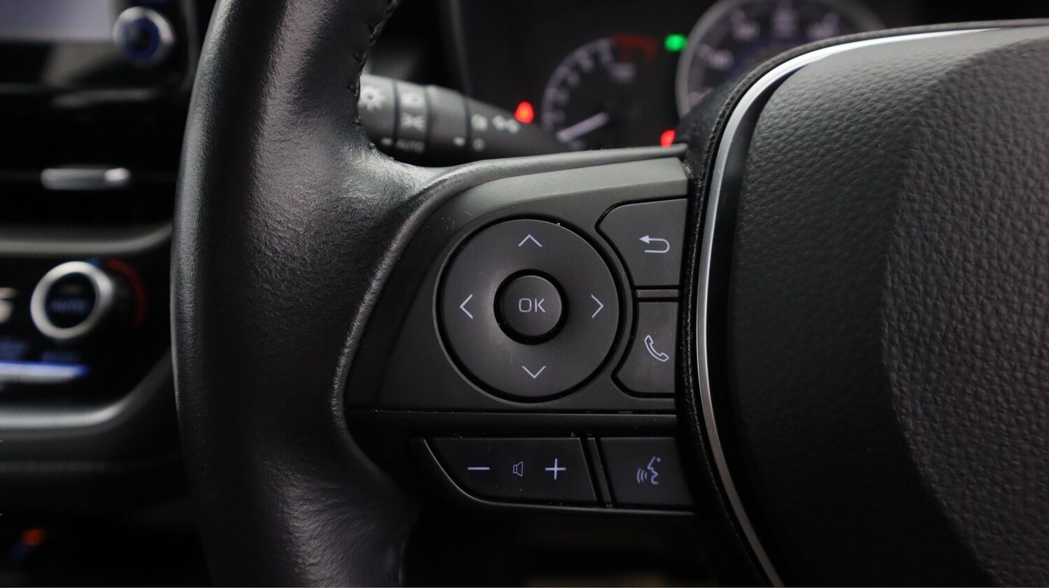 Used Toyota Corolla 2020 for sale - 77258028: Photo 21